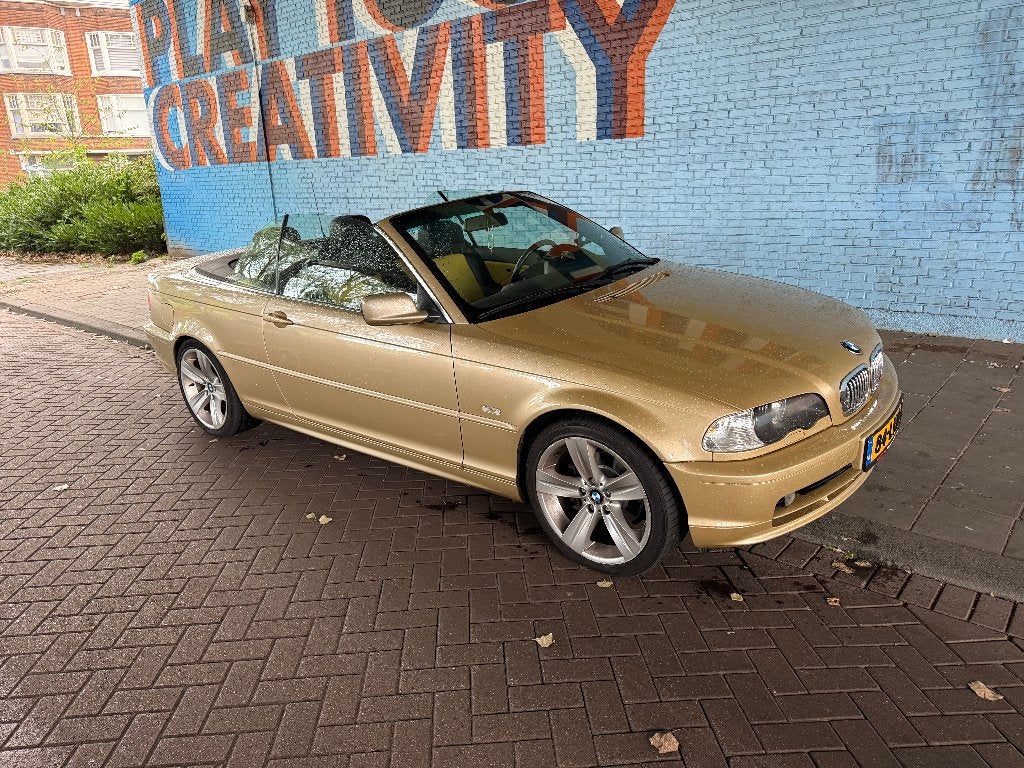 BMW 3-Serie 2.2 CI 320 Cabriolet AUT 2001 Geel met Hardtop, Achterwielaandrijving, Cabriolet, 4 stoelen, Particulier