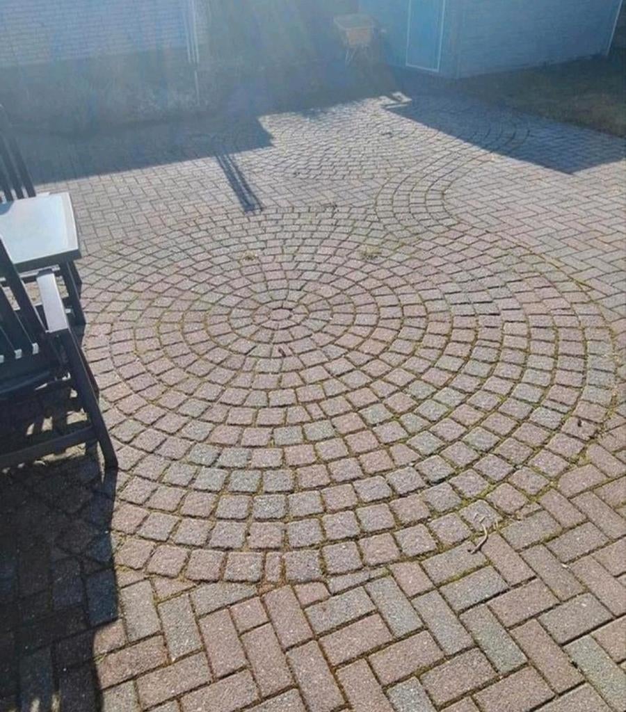 Twee cirkels van klinkers gratis, Ophalen, Beton, Klinkers