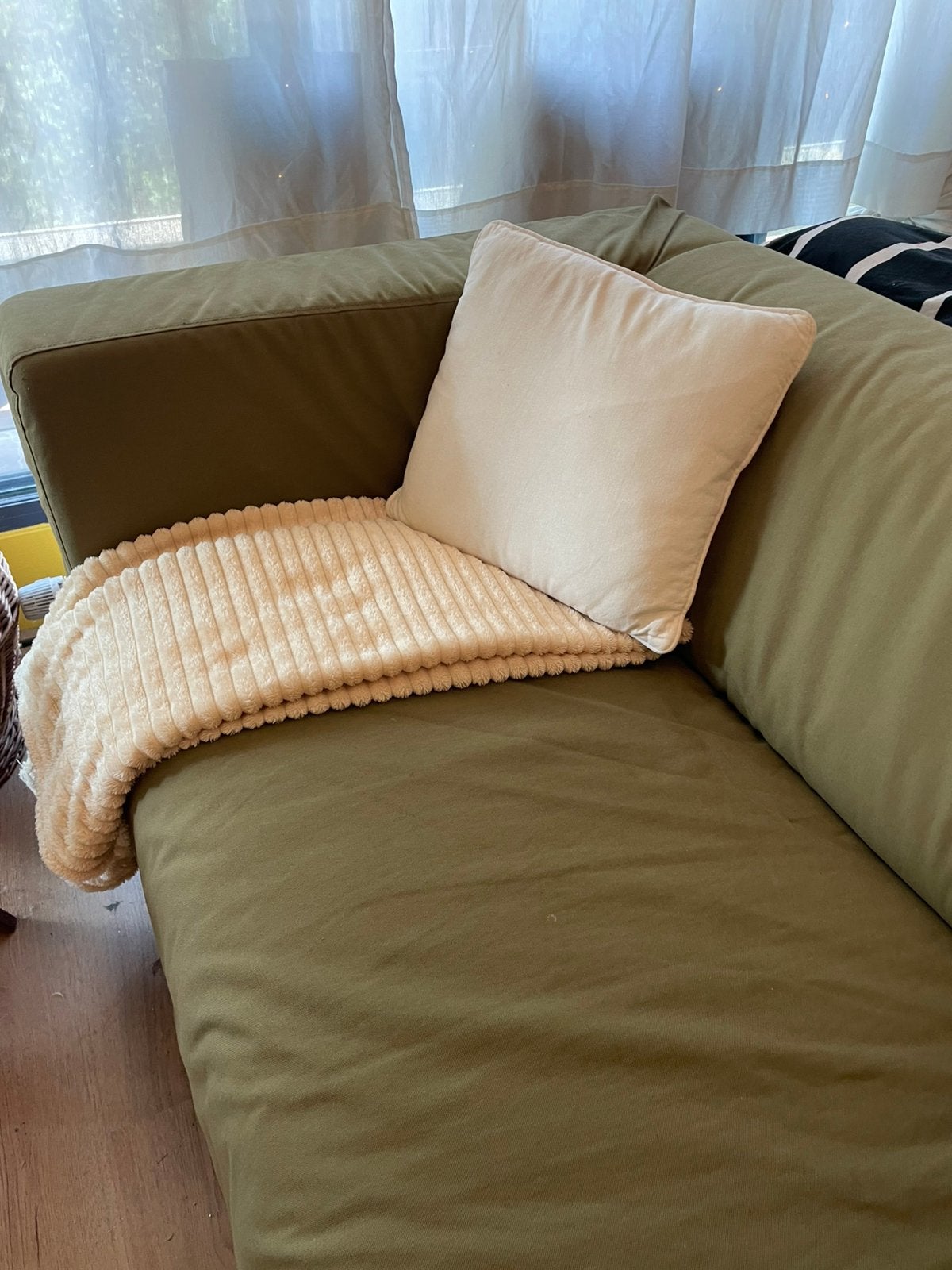 VOOR 04-09 WEG! IKEA Klippan 2-zits bank olijfgroen, Ophalen, 150 tot 200 cm, Tweepersoons, 75 tot 100 cm