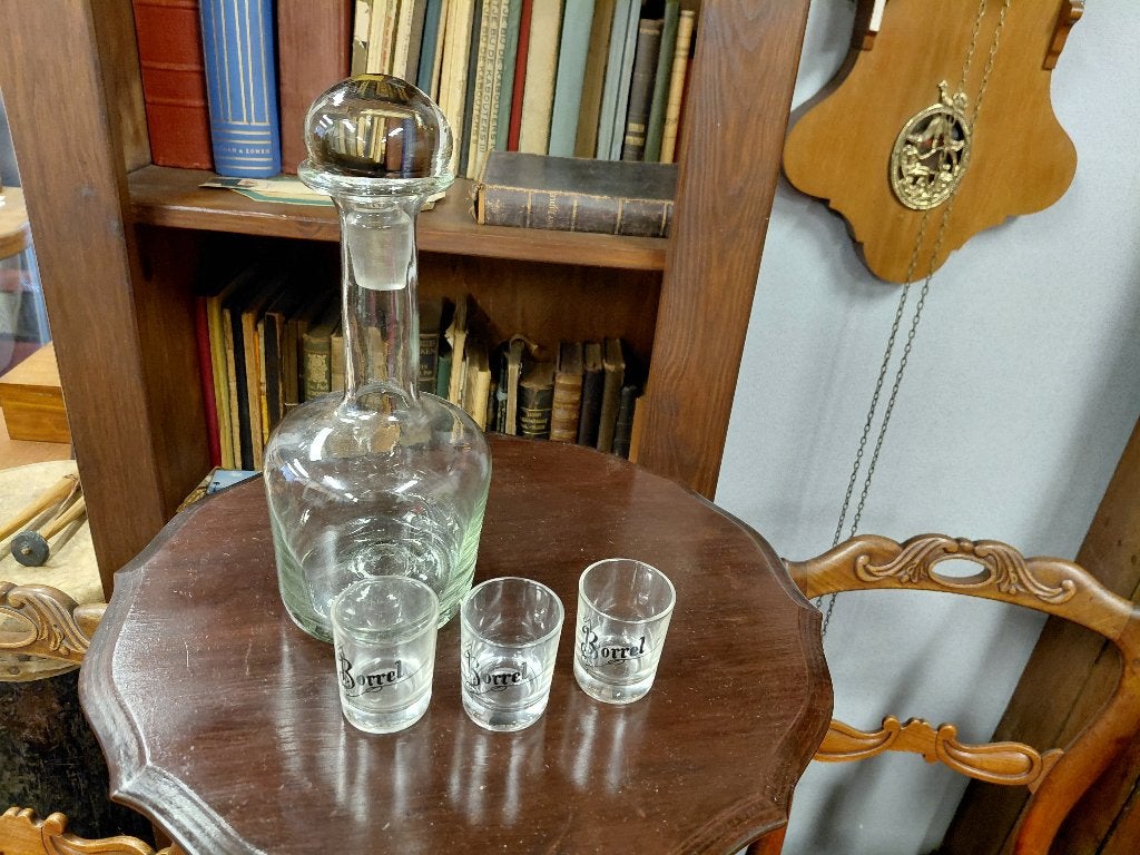 Blank glazen karaf met stop en 3 borrelglazen., Verzenden