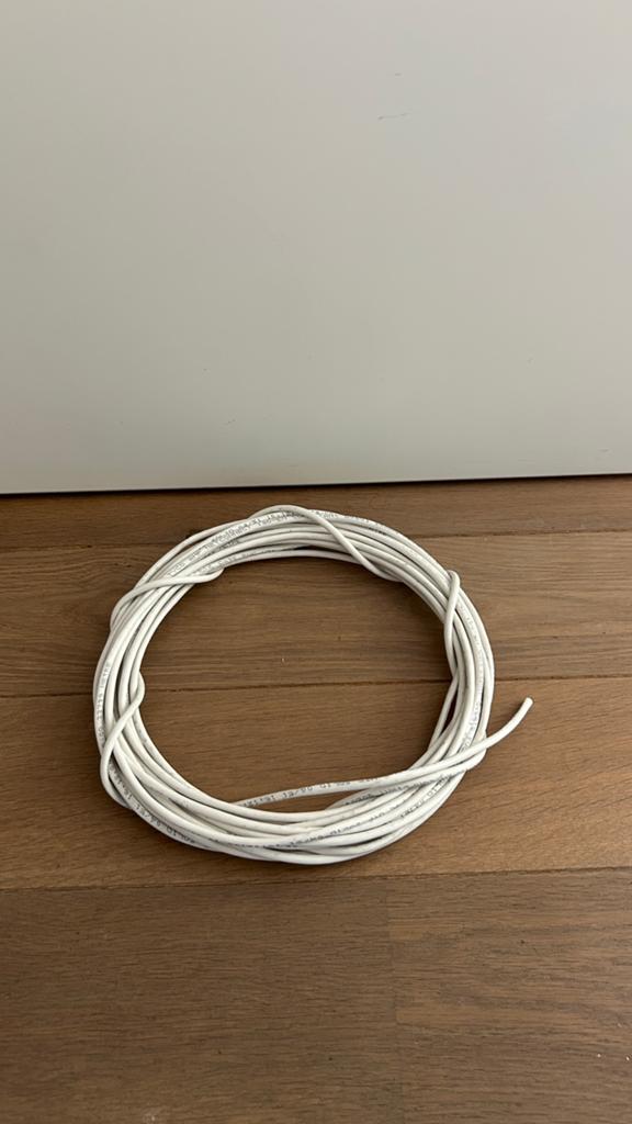 Circa 9 meter internetkabel cat 5, Ophalen of Verzenden, Gebruikt