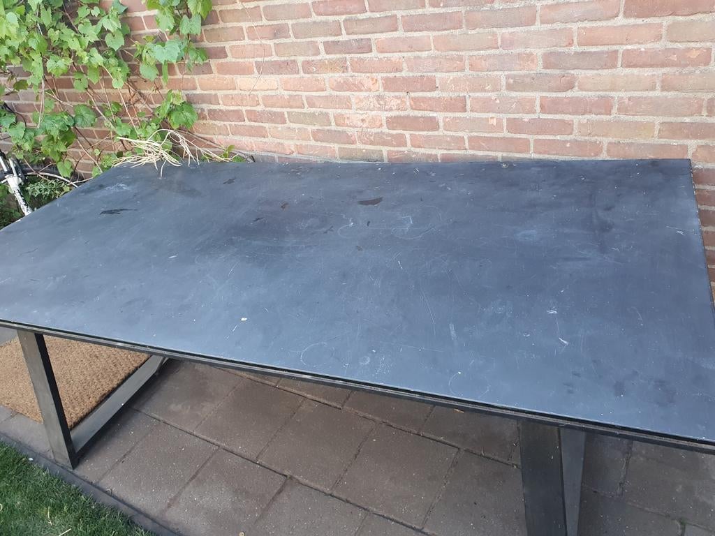 Tuintafel  gratis ophalen doetinchem, Ophalen of Verzenden, Gebruikt, Rechthoekig