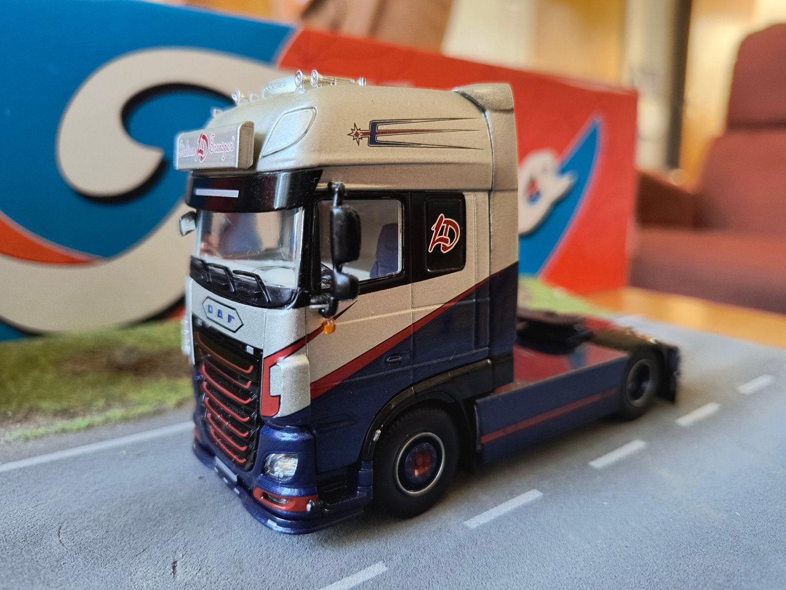 Tekno Daf LD Transport, Hobby en Vrije tijd, Modelauto's | 1:50, Ophalen of Verzenden, Zo goed als nieuw, Bus of Vrachtwagen, Tekno