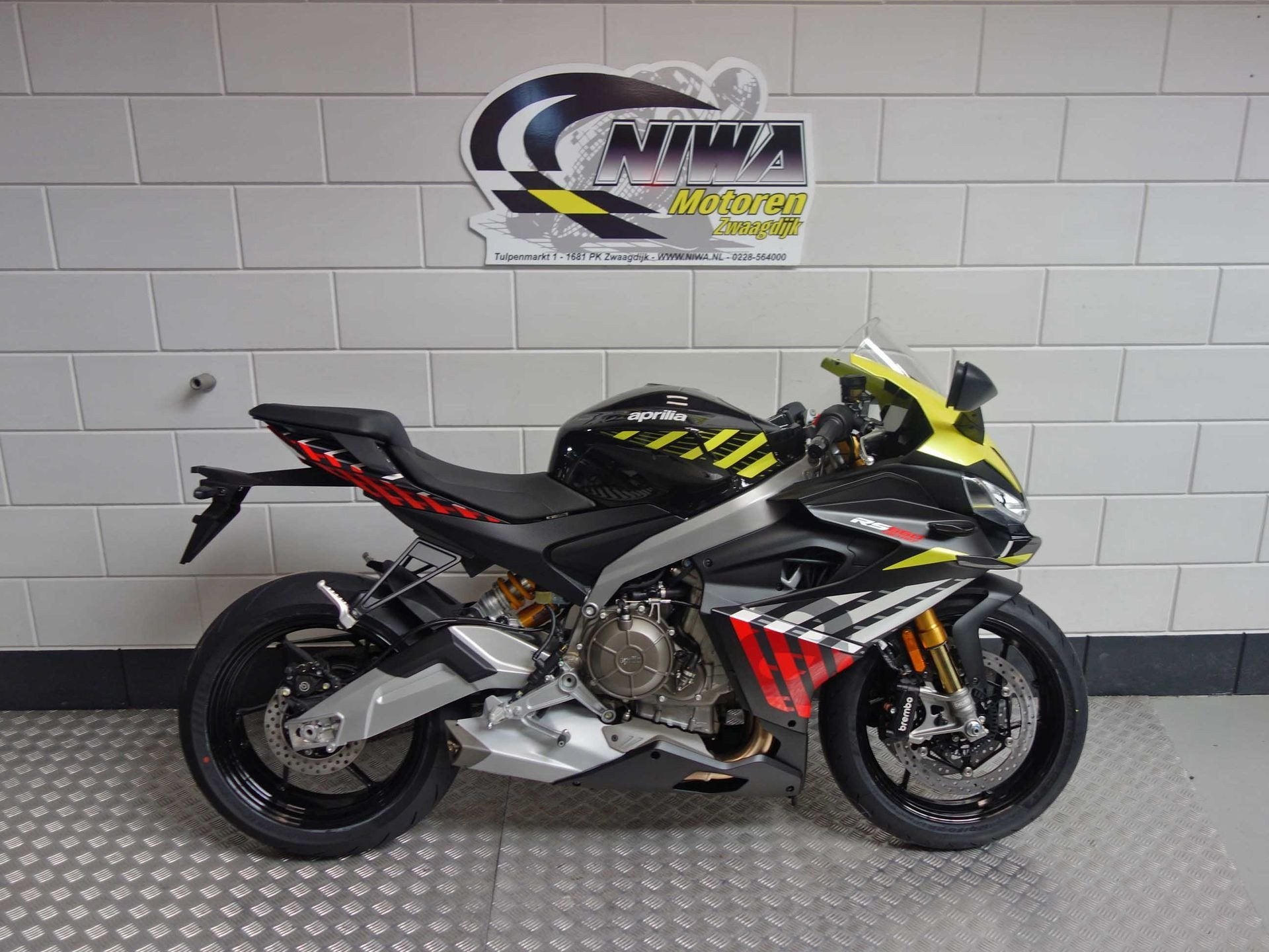 Aprilia RS 660 Factory, Motoren, Super Sport, 660 cc, Gebruikt, Bedrijf