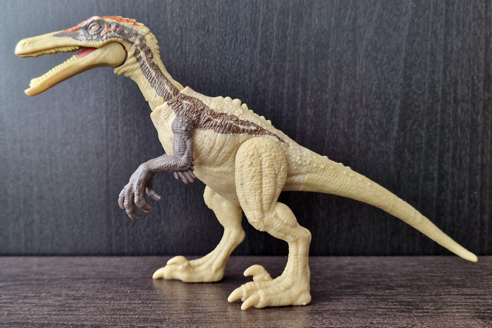 Jurassic World Dino Trackers Austroraptor, Ophalen, Gebruikt