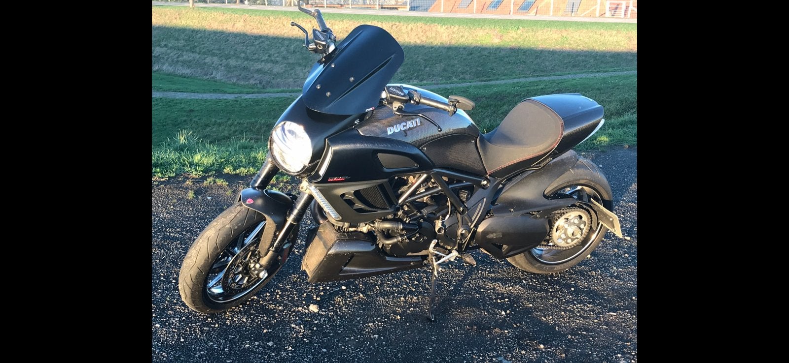 Puig windscherm Ducati diavel, Ophalen, Gebruikt