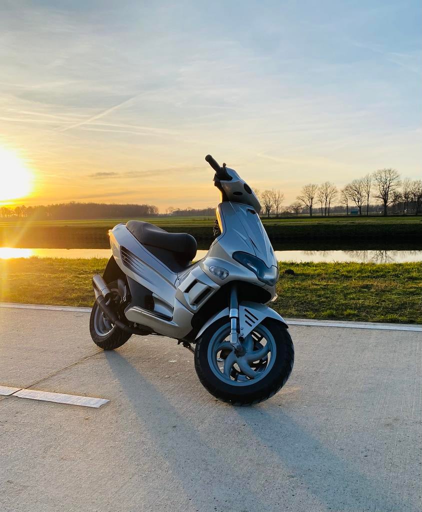 Super nette kappenset voor een gilera runner, Ophalen, Zo goed als nieuw, Benzine, Overige modellen