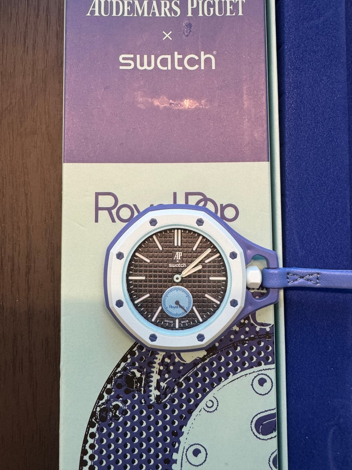 Audemars Piguet x Swatch Royal Pop Zakhorloge, Sieraden, Tassen en Uiterlijk, Ophalen, Swatch, Nieuw, Kunststof