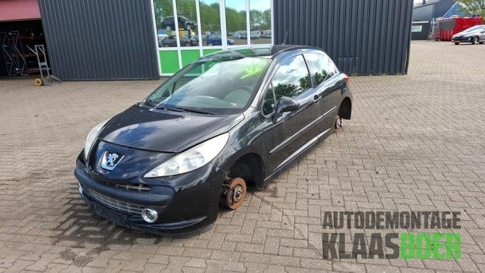 Voorbumper van een Peugeot 207, Gebruikt, -, -, Ophalen of Verzenden