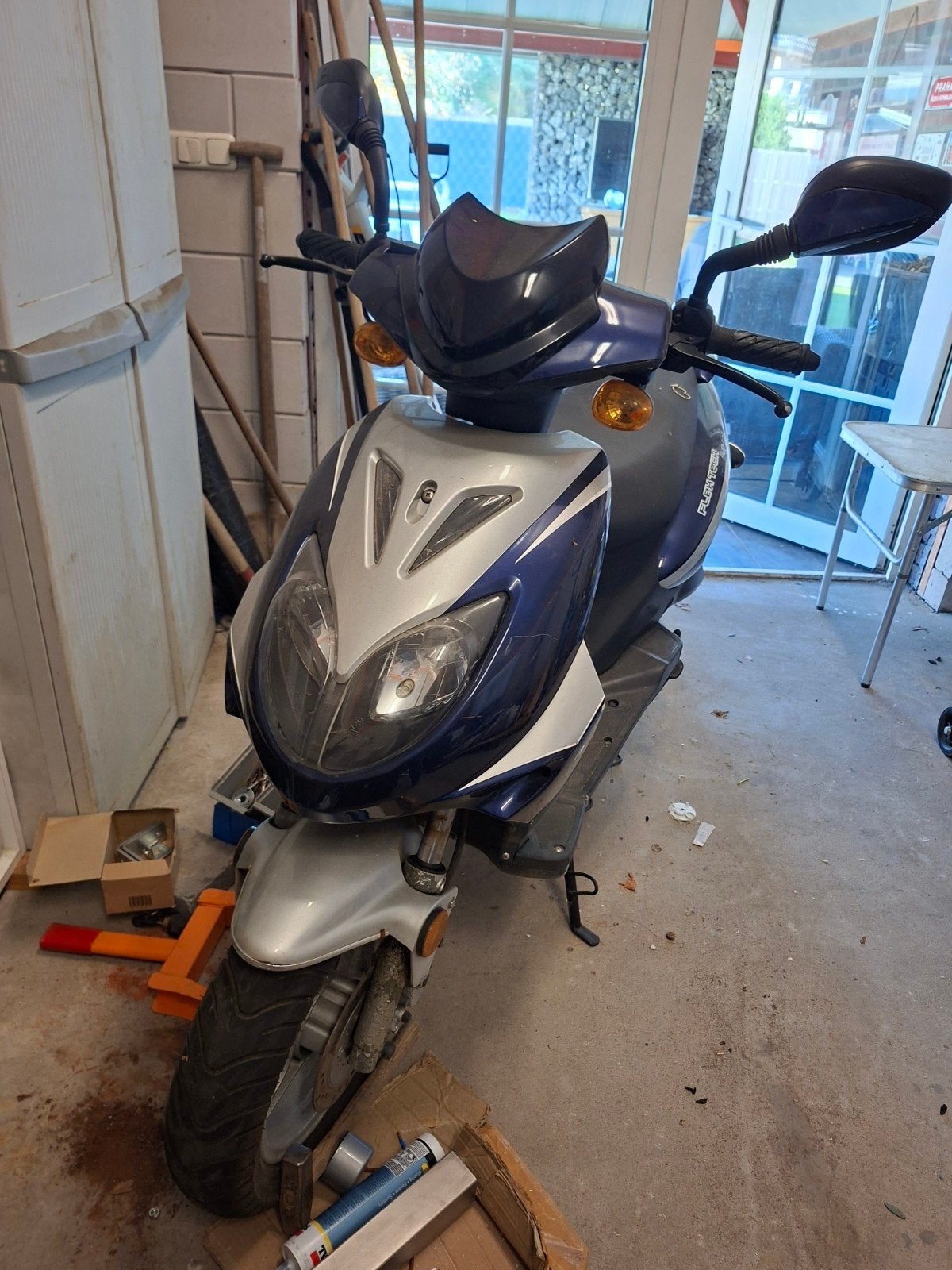 scooter yiying, Ophalen, Gebruikt, Benzine
