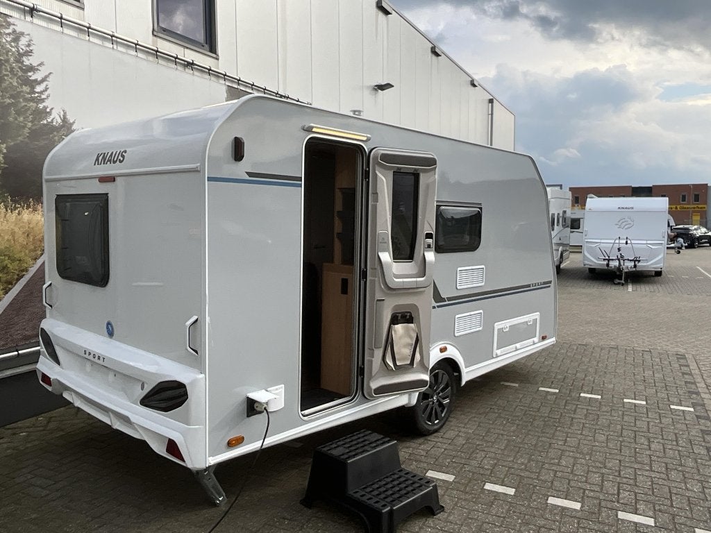 Knaus Sport Platinum 420 QD NIEUW MODEL-COMPACT, Standaardzit, Bedrijf, Tot en met 3, Knaus