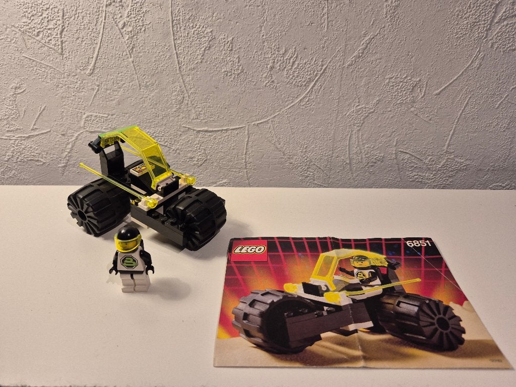 Lego Space Blacktron 6851 Tri-Wheeled Tyrax, Gebruikt, Lego, Ophalen of Verzenden, Compleet