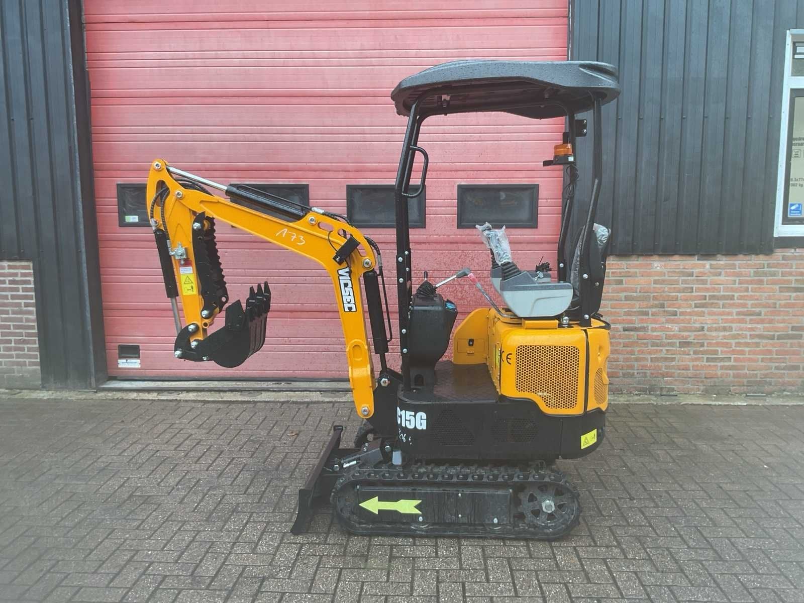 Vicsec VC15G Geel Minigraafmachine, Zakelijke goederen, Machines en Bouw | Kranen en Graafmachines, Graafmachine