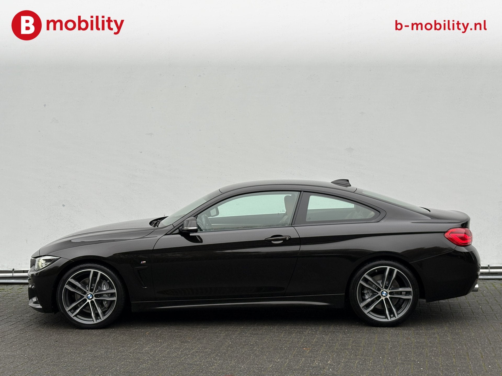 BMW 4 Serie Coupé 440i High Executive M-Sport INDIVIDUAL CI, Auto's, Automaat, Gebruikt, Euro 6, 4-Serie