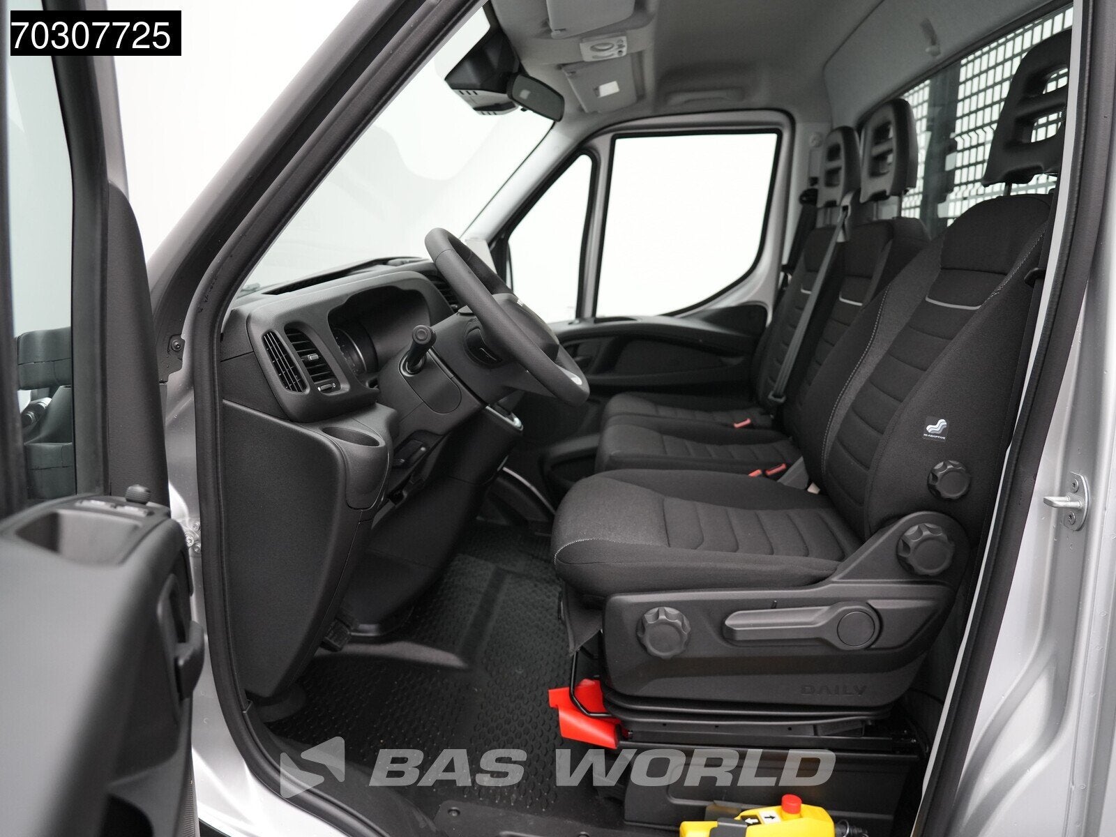 Iveco Daily 35C21 3.0L Automaat Driezijdige Kipper Dubbelluc, Automaat, Multifunctioneel stuurwiel, Stof, Euro 6