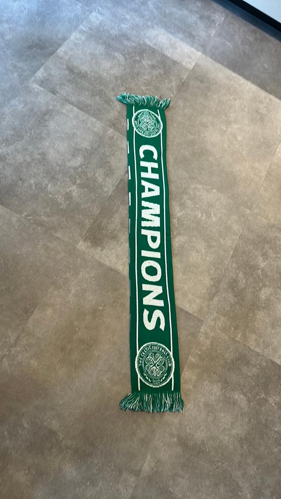 Celtic sjaal, Ophalen of Verzenden, Buitenlandse clubs, Vaantje of Sjaal