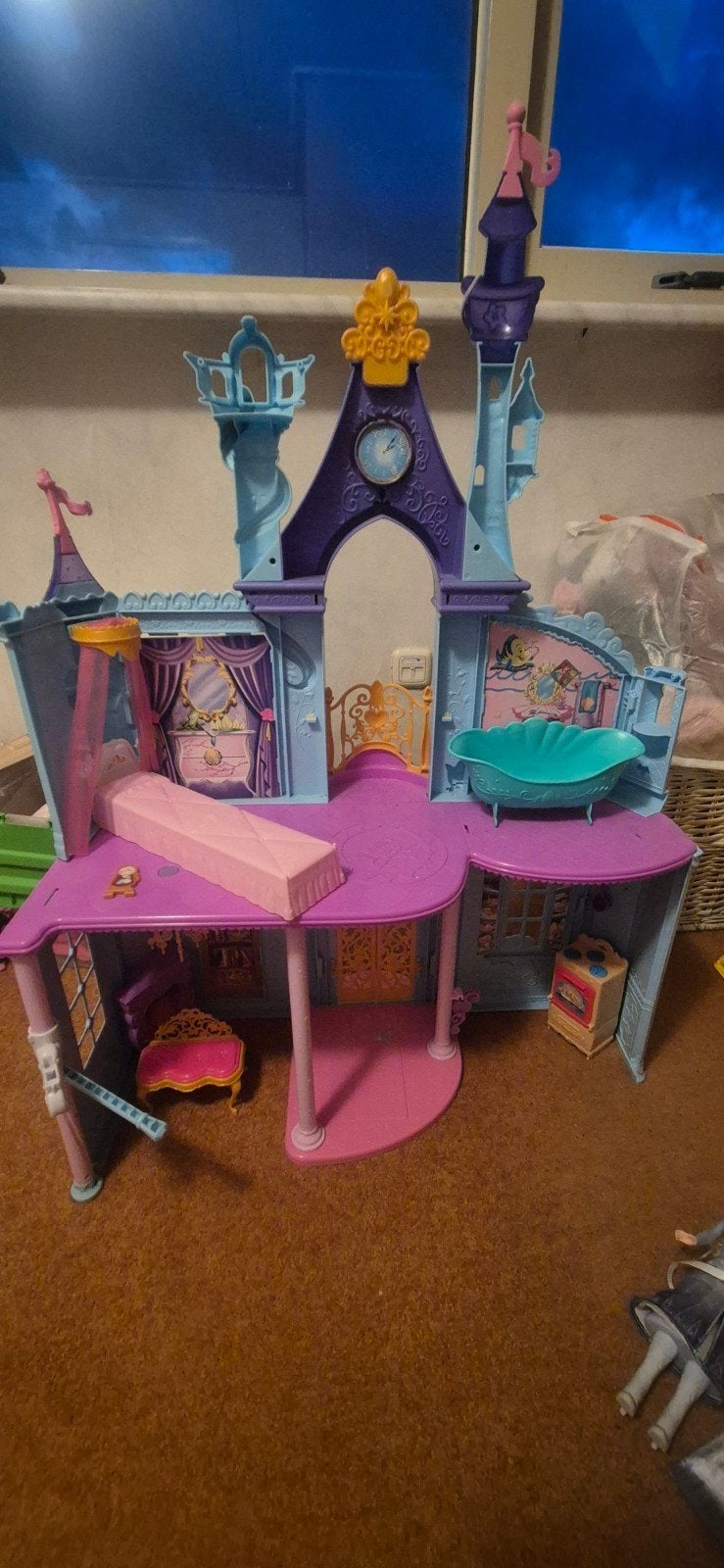 Grote collectie Disney prinsessen poppen en kasteel, Ophalen, Gebruikt, Overige typen