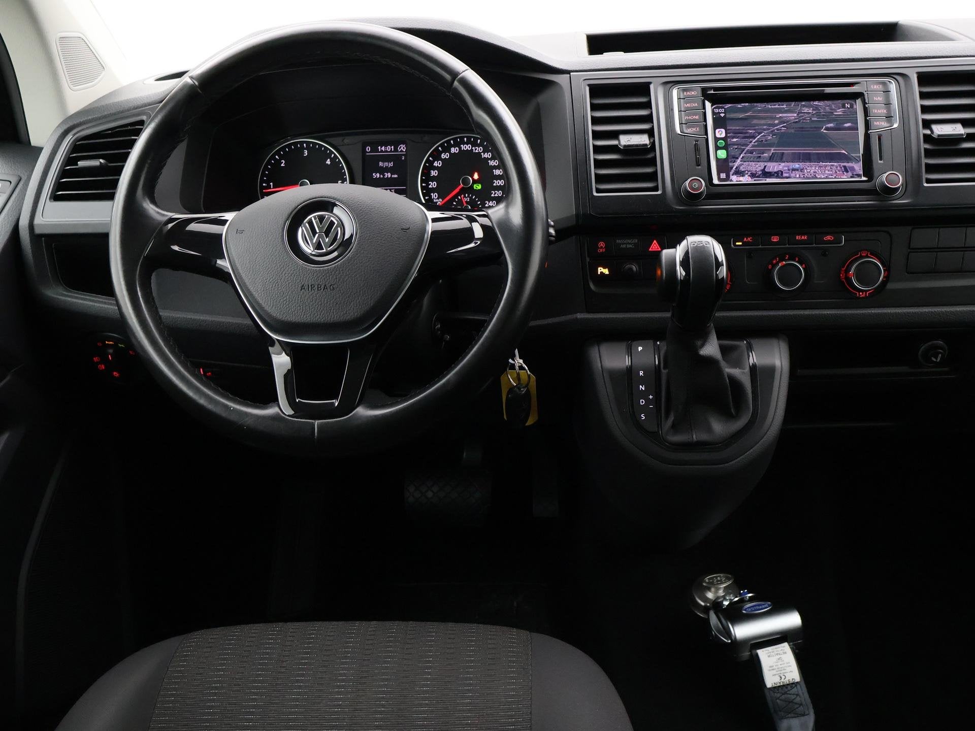 Volkswagen Transporter CARAVELLE 2.0 TDI DSG ROLSTOEL LIFT E, Gebruikt, 150 pk, Volkswagen, Bedrijf