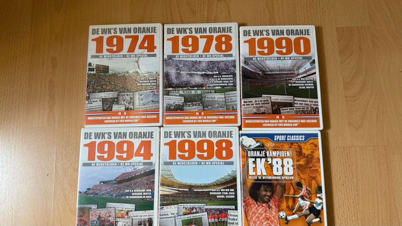 De WK's van Oranje 1974-1998 + EK'88 DVD collectie, Gebruikt, Alle leeftijden, Inclusief doosje, Ophalen of Verzenden