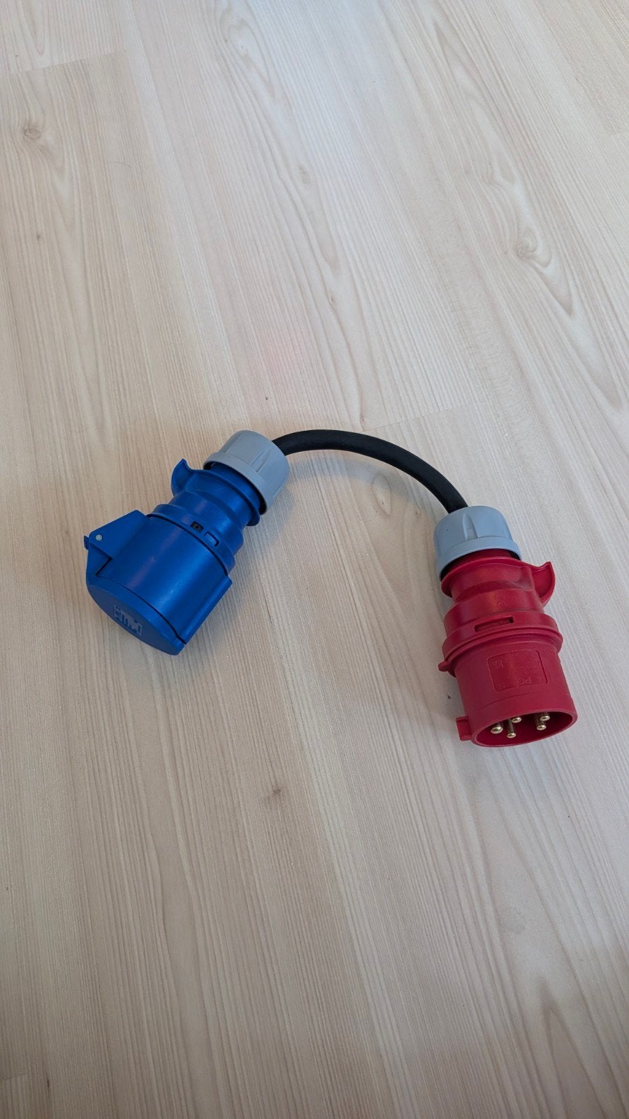 Verloopkabel 32A 3-fase naar 32A 1-fase (PCE), Ophalen of Verzenden, Nieuw, Overige merken, Kabel of Snoer