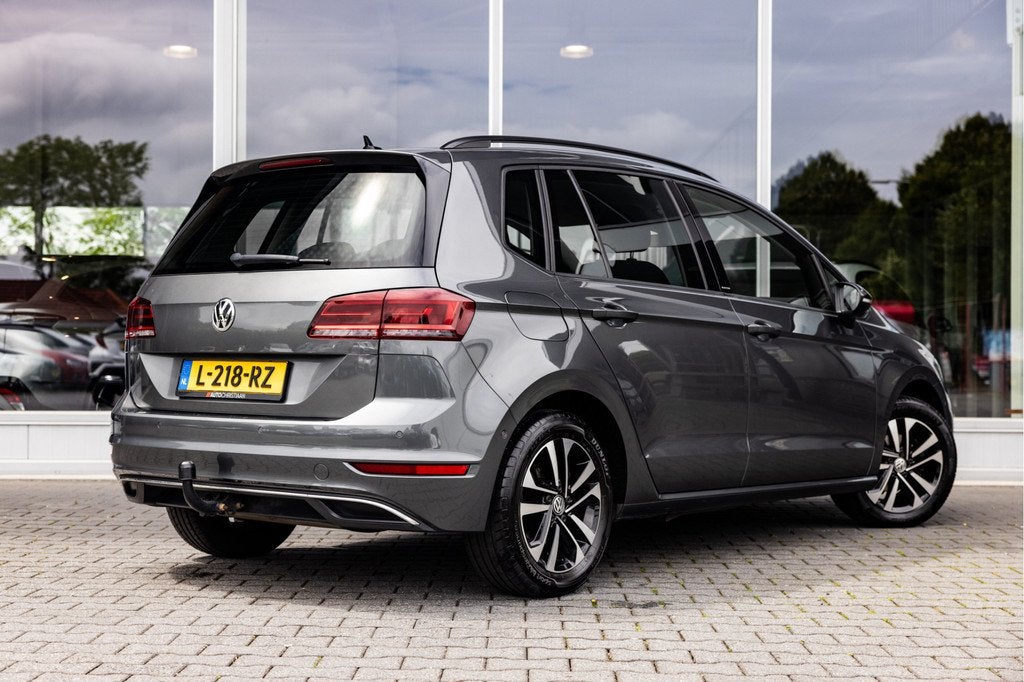 Volkswagen Golf Sportsvan 1.0 TSI Highline | Trekhaak | Stoe, Auto's, Volkswagen, 12 maanden, Stof, Gebruikt, Euro 6