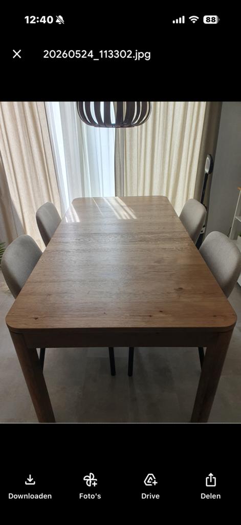 Gratis af te halen eetkamertafel., Ophalen, Gebruikt, Minder dan 4 stoelen