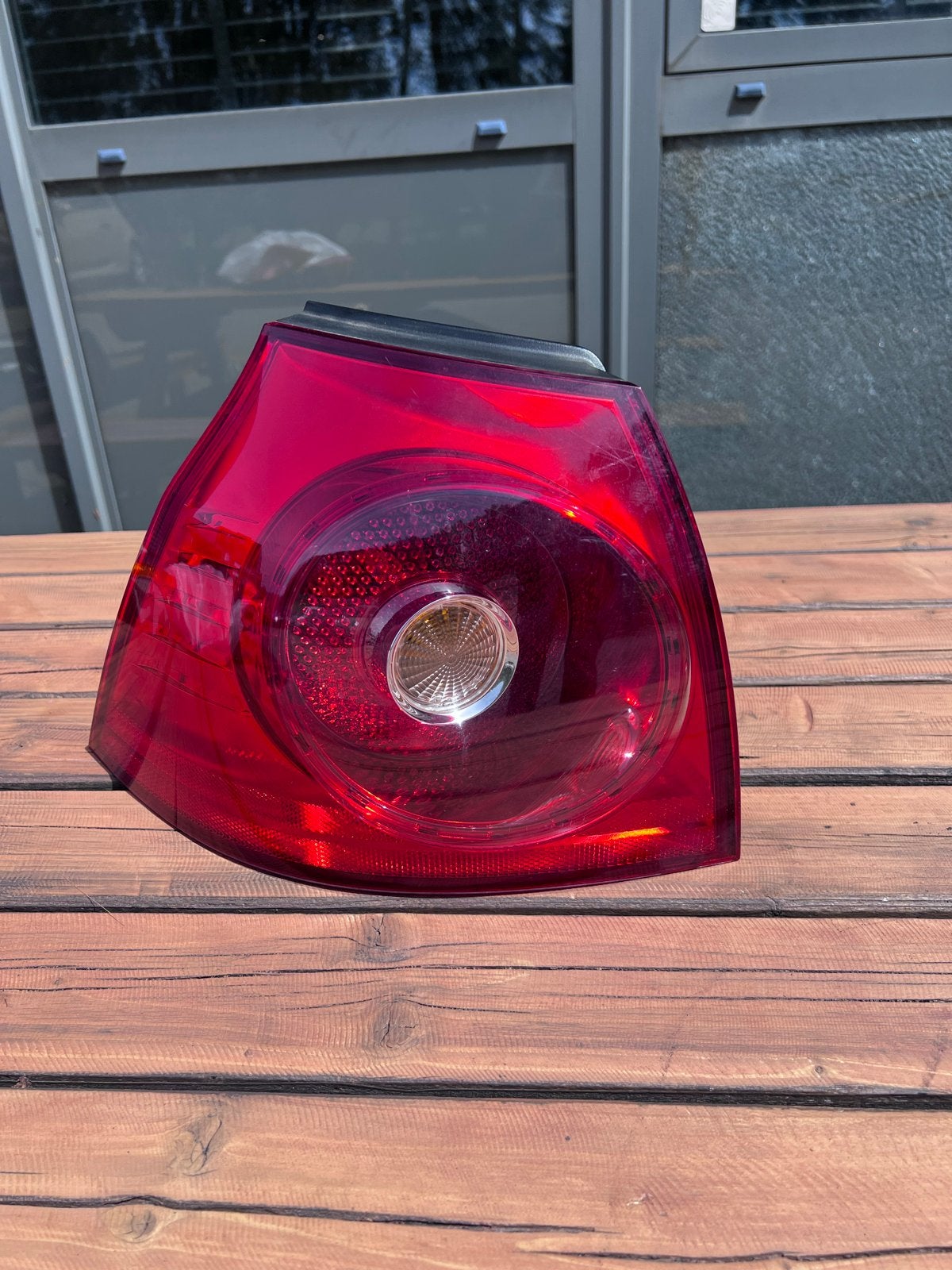 Achterlicht links VW Golf 5 (1K6 945 095 AC), Auto-onderdelen, Verlichting, Volkswagen, Gebruikt, Ophalen of Verzenden