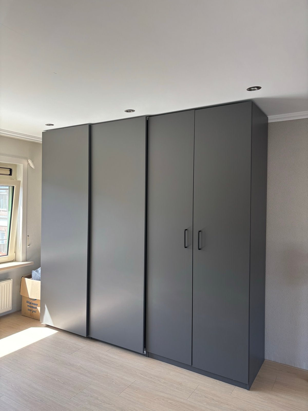 IKEA PAX Kast Donkergrijs - Zo goed als nieuw, Huis en Inrichting, Kasten | Kledingkasten, 200 cm of meer, Ophalen of Verzenden