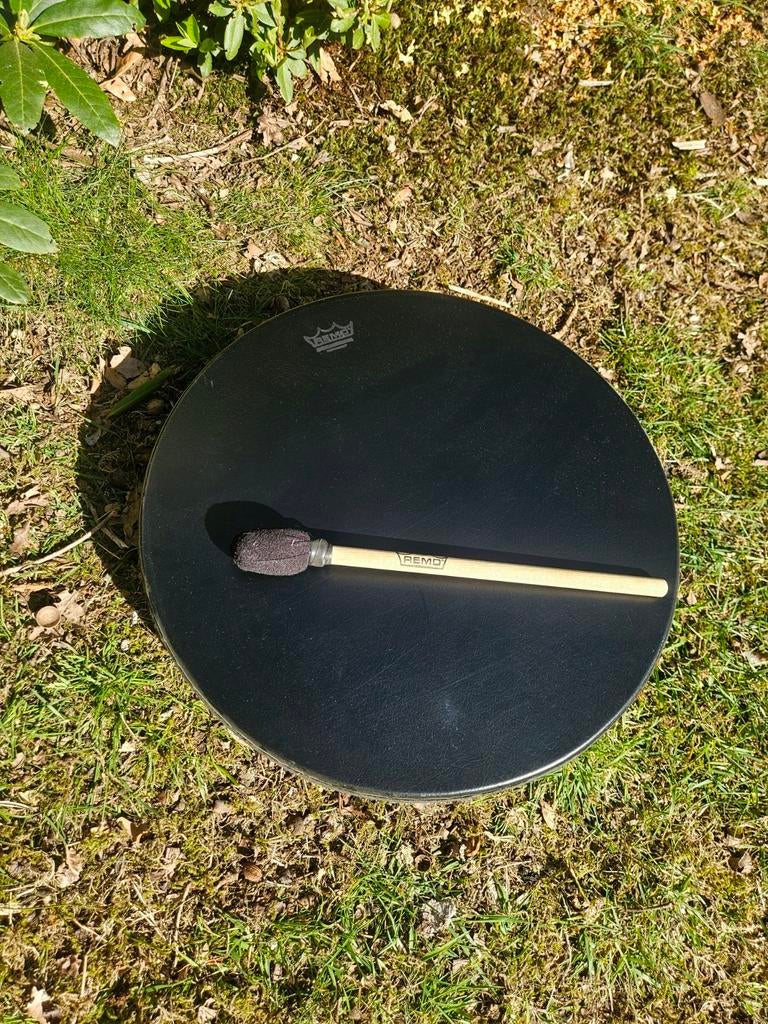 Remo Bahia Bass Black Earth drum, Ophalen of Verzenden, Zo goed als nieuw, Trommel