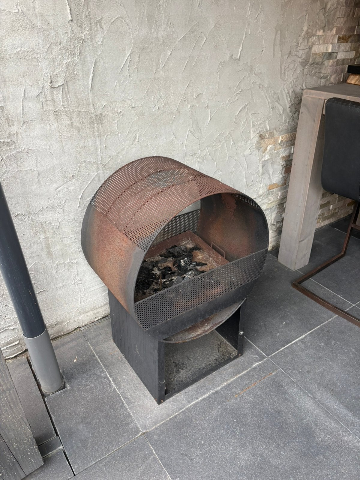 Kleine ronde buitenkachel, Huis en Inrichting, Kachels, Ophalen, Gebruikt, Houtkachel, Vrijstaand