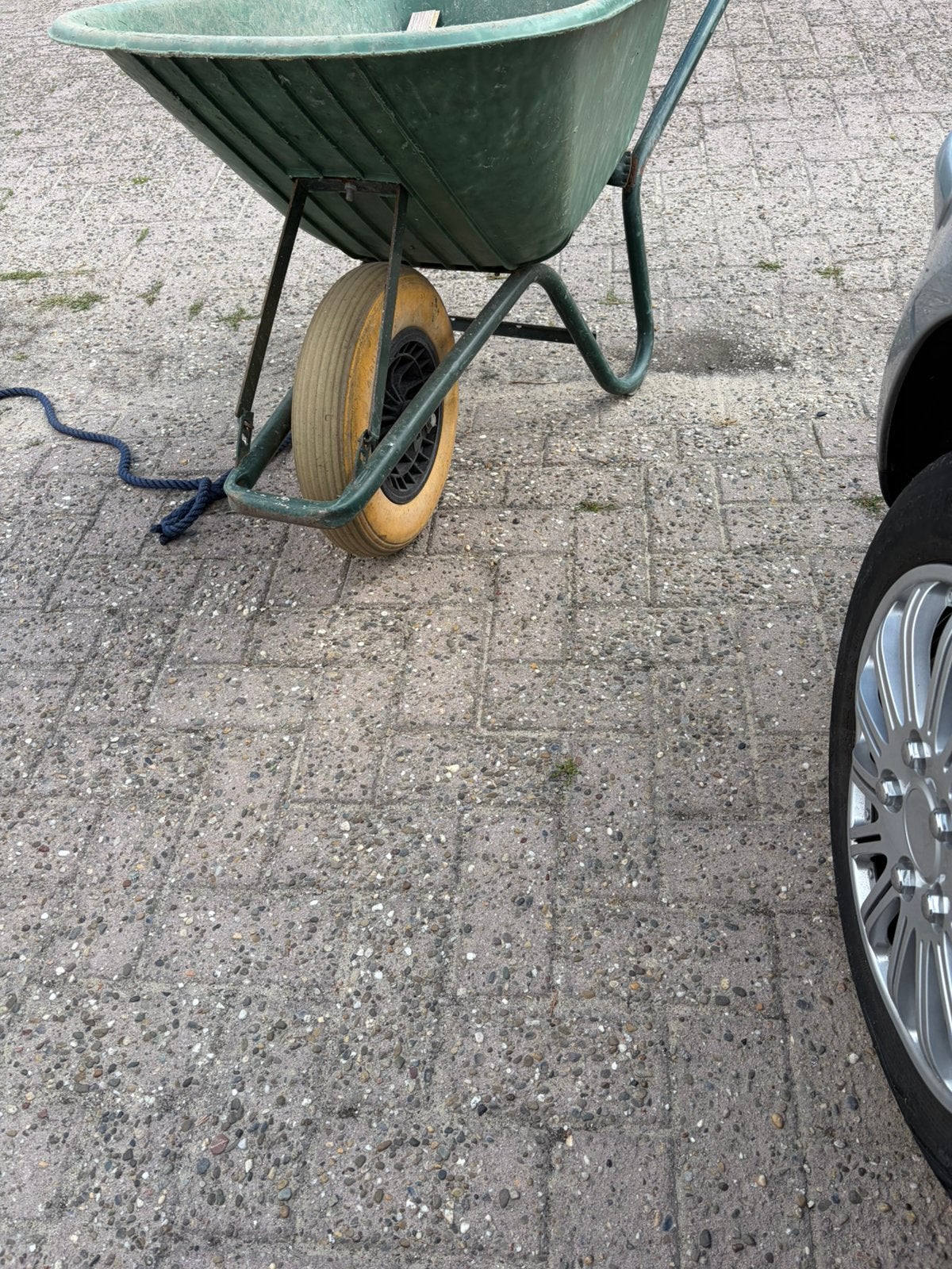 Kruiwagen, Ophalen, Zo goed als nieuw