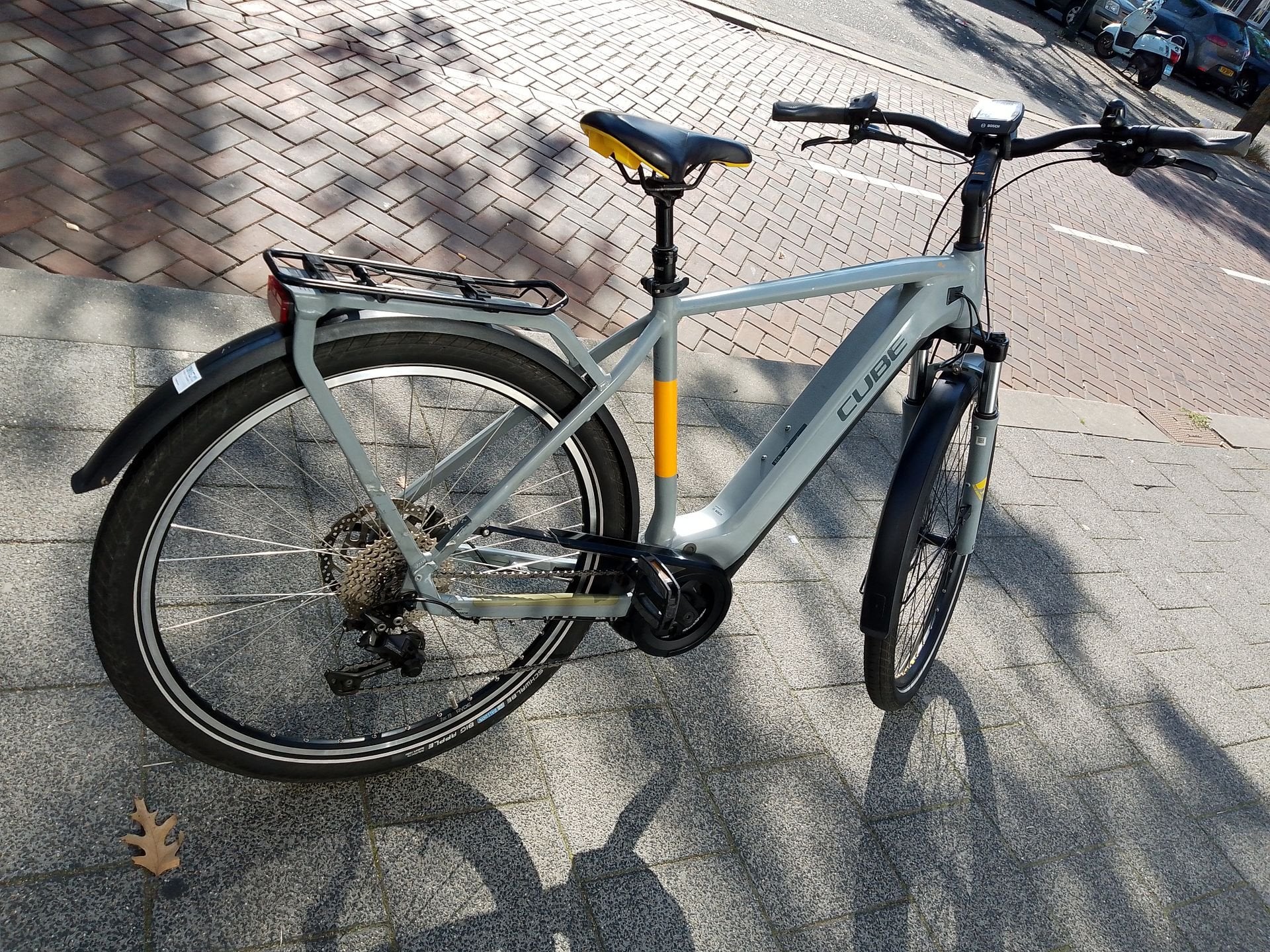 Cube Touring Pro h57 elektrische fiets Bosch Performance, Gebruikt, -, -, -