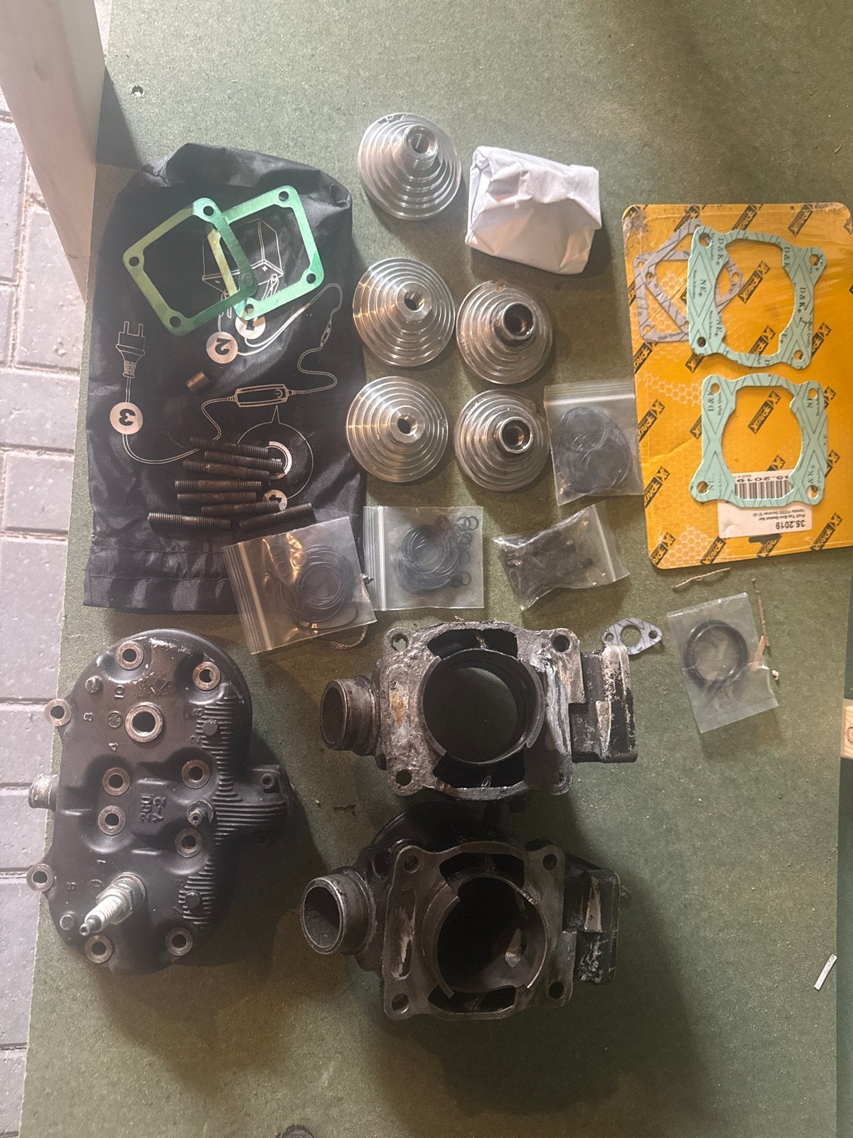 Cilinderkoppen en pakkingen voor Yamaha Banshee, Ophalen, Gebruikt, Cilinder