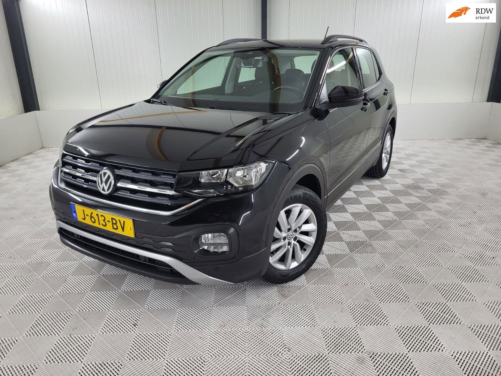 Volkswagen T-Cross 1.0 TSI Life Business, Voorwielaandrijving, 95 pk, 620 kg, Zwart
