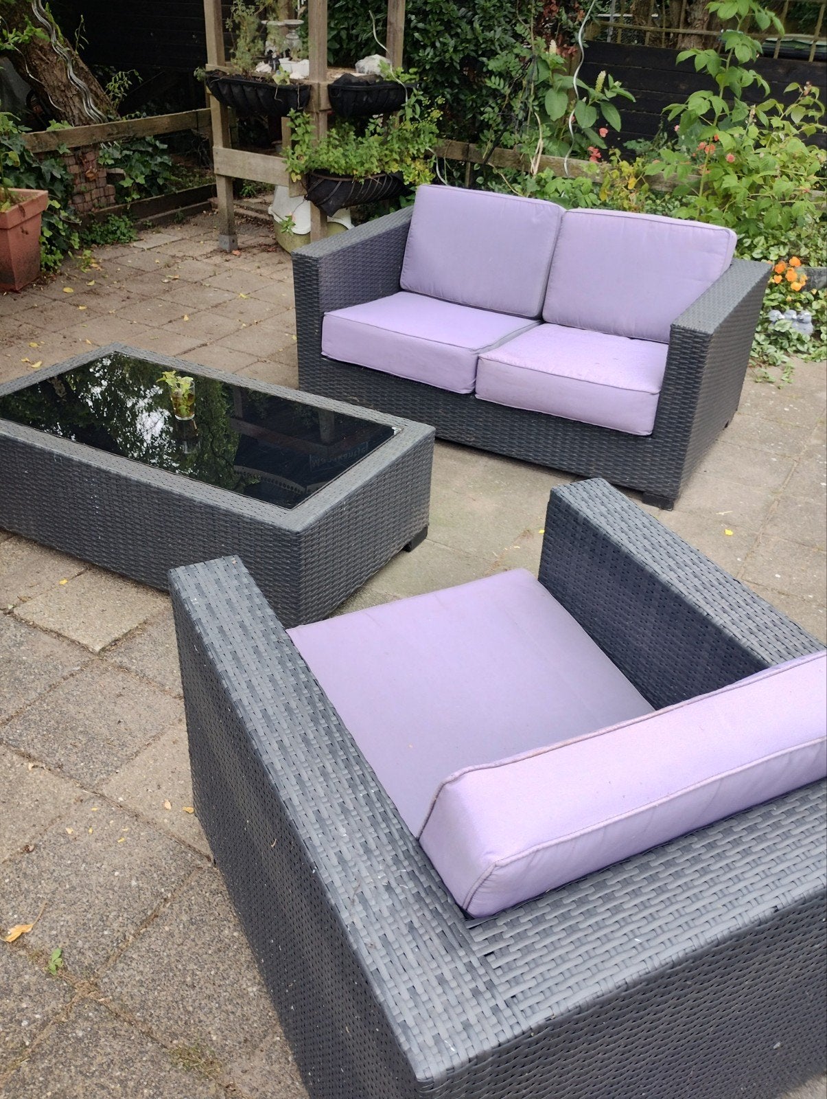 Wicker Loungeset met 2-zitsbank, 2 fauteuils en tafel, Tuin en Terras, Ophalen, 4 zitplaatsen, Gebruikt, Rotan
