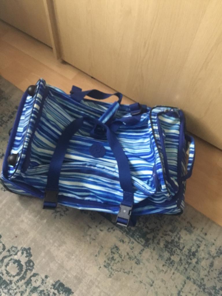 Kipling Reiskoffer - Blauw gestreept met wieltjes, 30 cm of meer, Blauw, Ophalen of Verzenden, Zo goed als nieuw