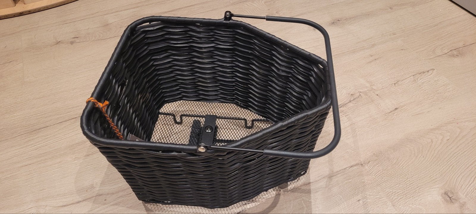 Cortina Mand Sevilla AVS Zwart, Ophalen, Nieuw, Fietsmand, Cortina