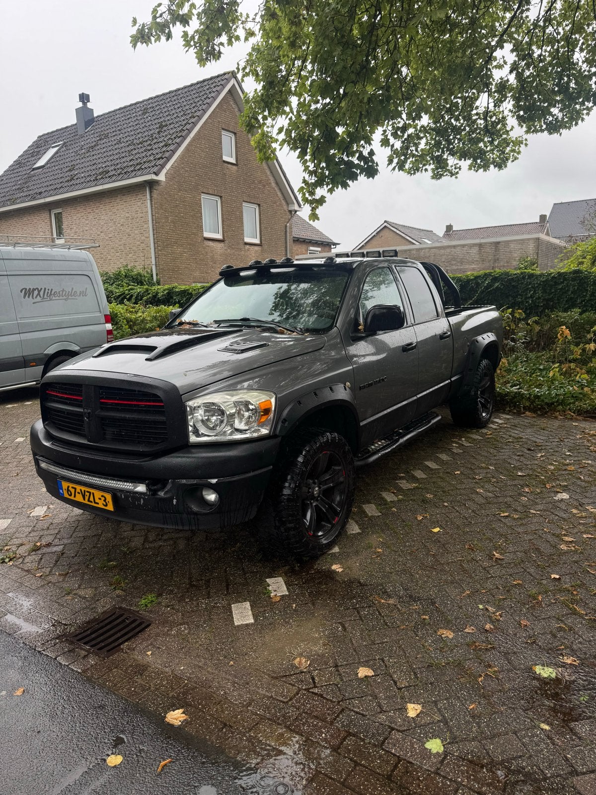Dodge Ram 1500 4.7 V8 | Grijs Kenteken | Bluetooth |, Automaat, 238 pk, 2531 kg, 8 cilinders