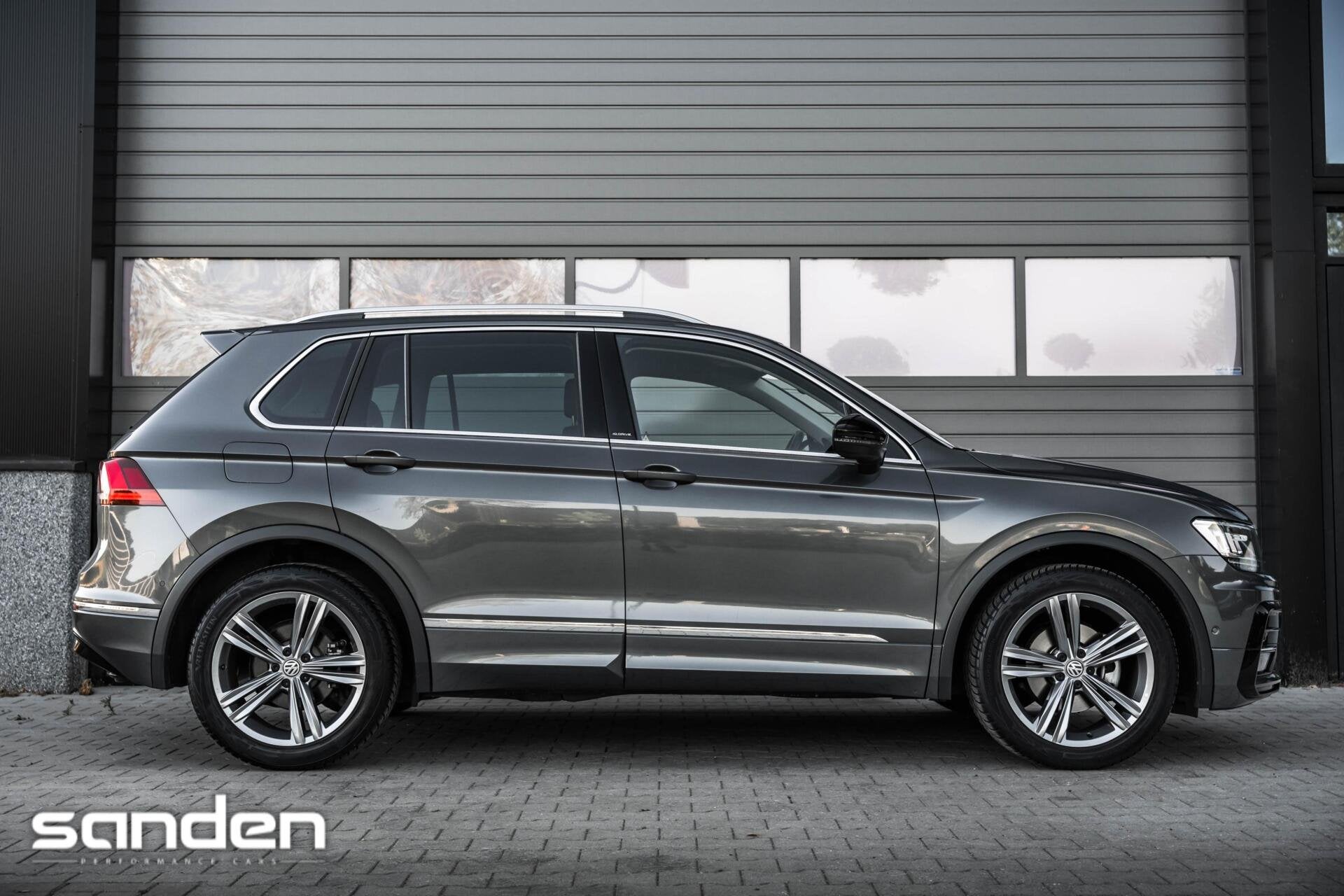 Volkswagen Tiguan 1.5 TSI R Line|25dkm|ACC|Stoelver.|CarPlay, Auto's, 150 pk, Automatische klimaatregeling, SUV of Terreinwagen
