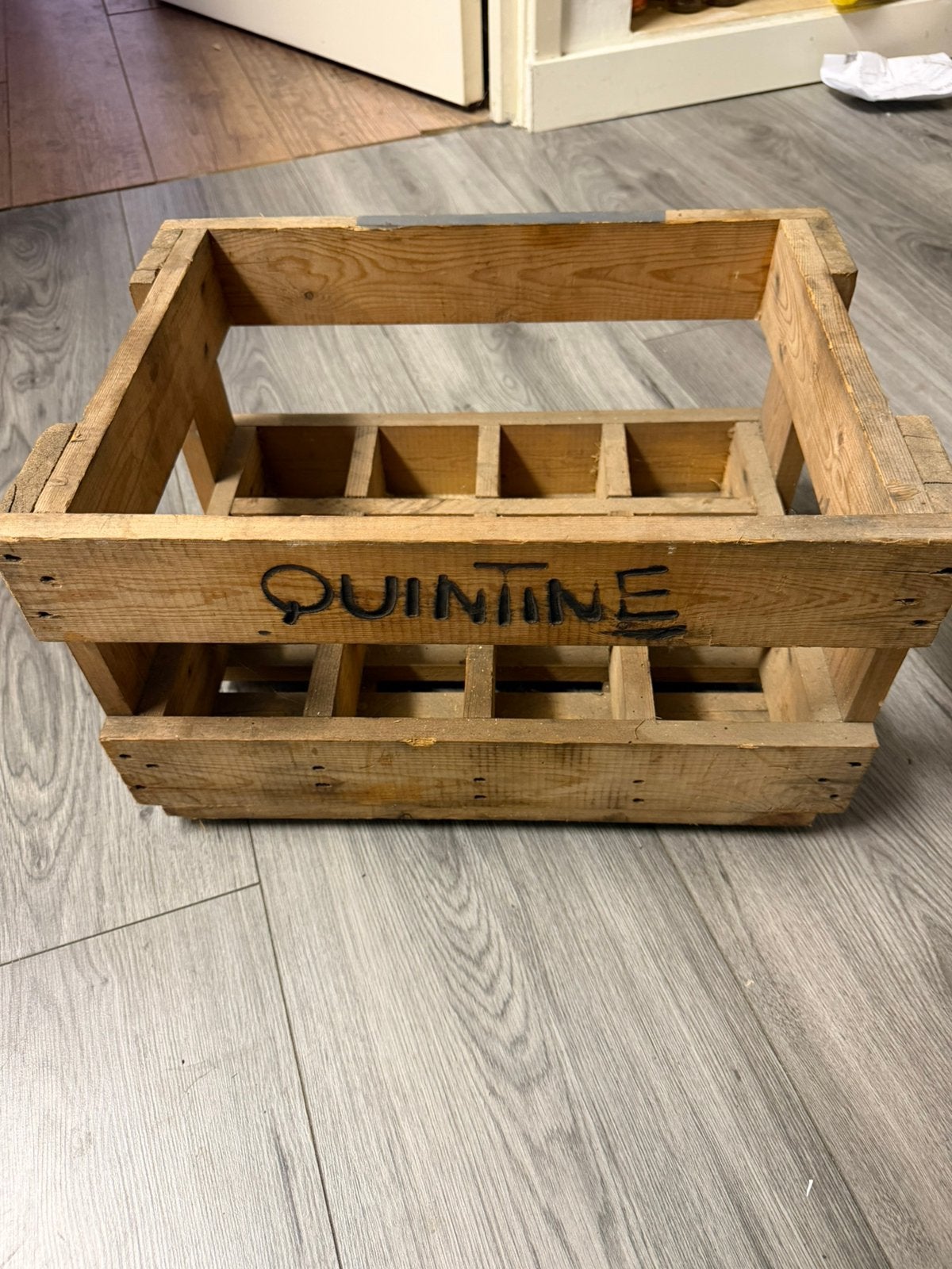 bierkrat hout quintine, Ophalen of Verzenden, Zo goed als nieuw, Minder dan 50 cm