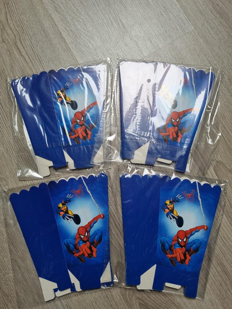 Spiderman popcornbakjes 24 stuks, Hobby en Vrije tijd, Feestartikelen, Ophalen of Verzenden, Nieuw, Feestartikel, Verjaardag