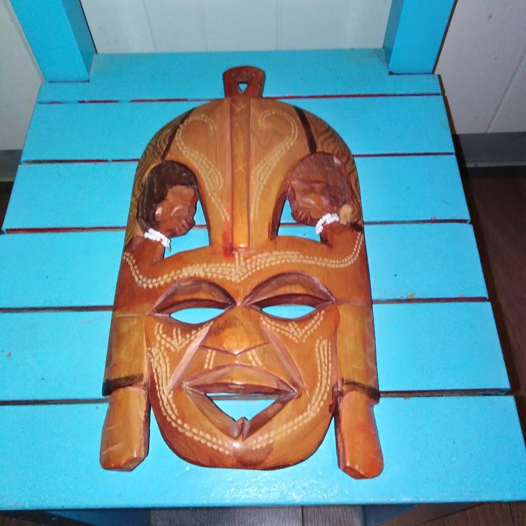 Houten Masai Mare masker uit Kenia met kraaltjes, Ophalen, Gebruikt