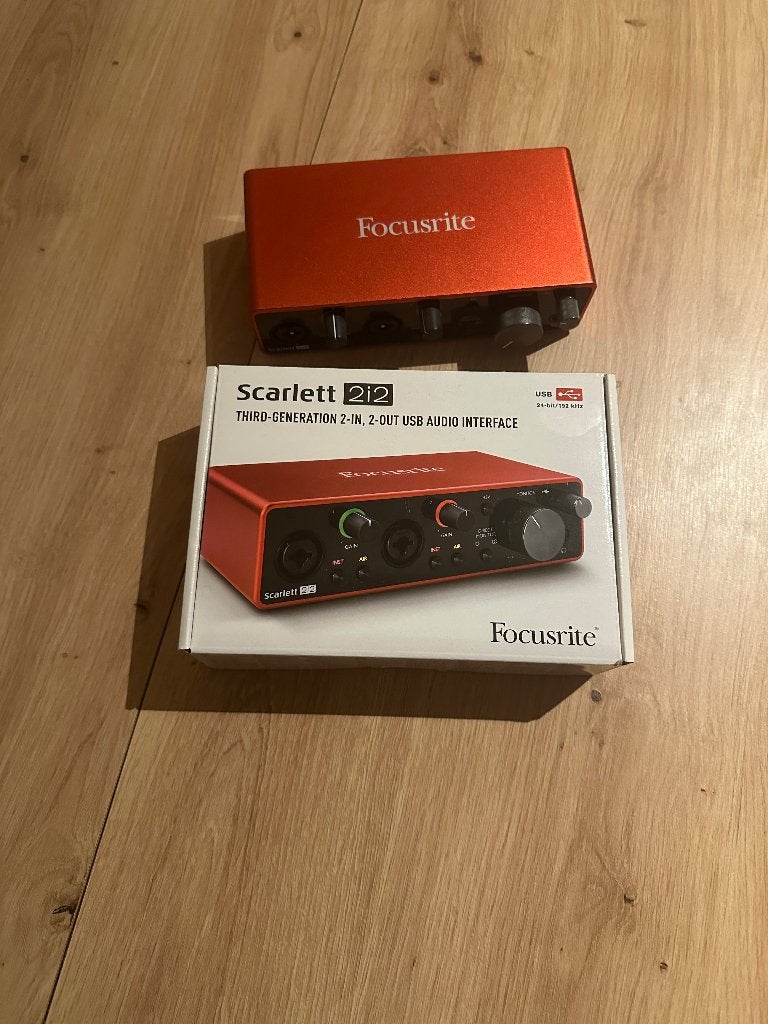 Focusrite Scarlett 2i2 (3e generatie) USB audio interface., Muziek en Instrumenten, Ophalen, Zo goed als nieuw, Minder dan 5 kanalen