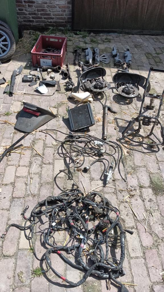 Mp3 onderdelen, Auto-onderdelen, Ophalen