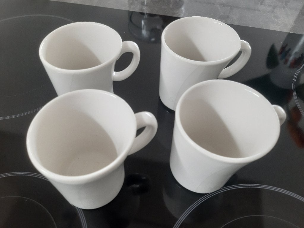 4 stuks - Senseo mokken, Ophalen, Zo goed als nieuw, Overige stijlen, Kop(pen) en/of Schotel(s)