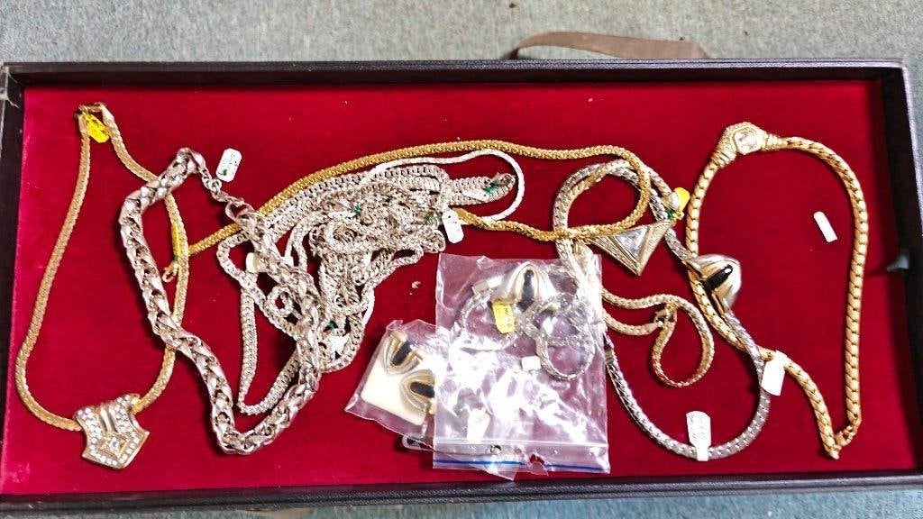 partij sieraden (onedel, veel juweliers kwaliteit), Ophalen of Verzenden, Overige categorieën