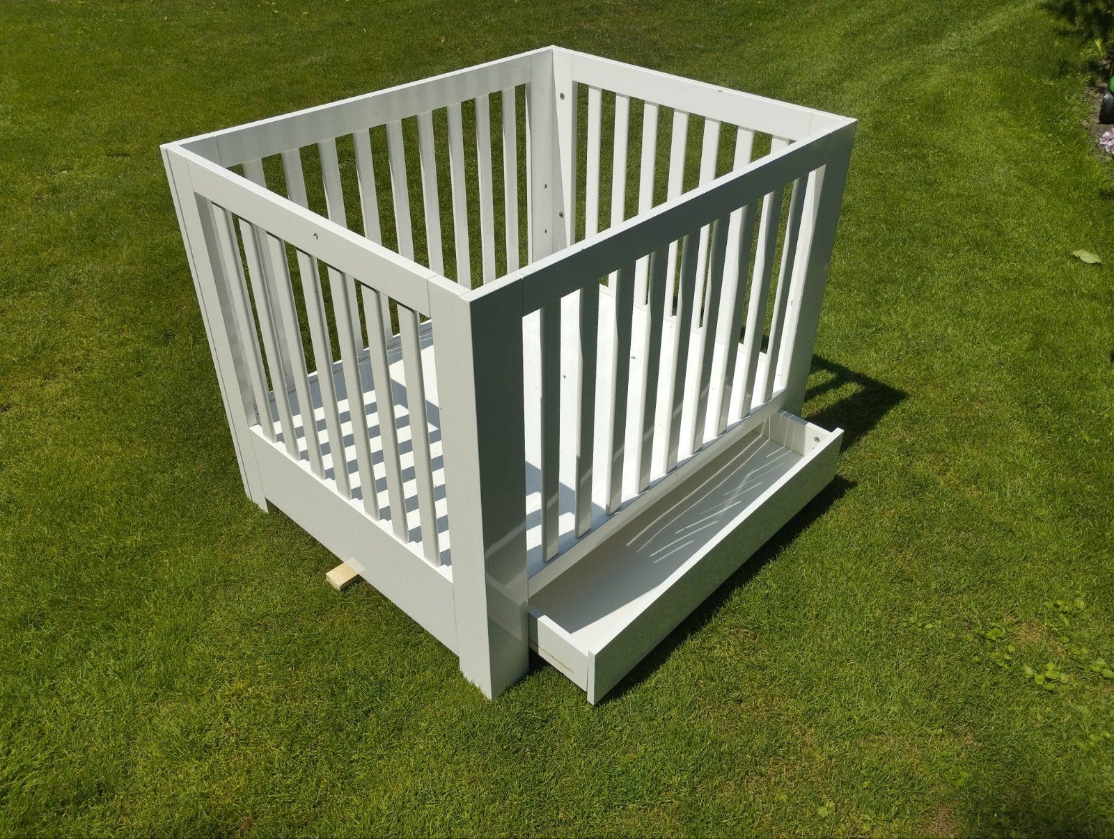 Witte Box met Lade en Matras - Zo Goed als Nieuw, Kinderen en Baby's, Boxen, Ophalen, Gebruikt, Vierkant, Lade