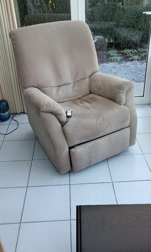 electrische relaxzetel Natuzzi, Ophalen, Overige materialen, Gebruikt, 75 tot 100 cm