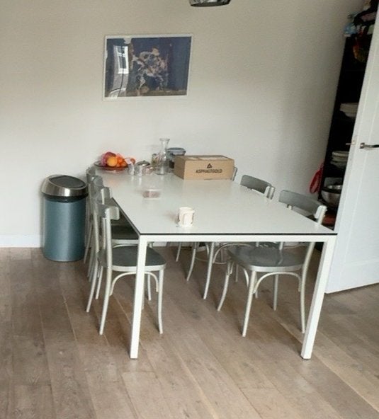 Ahrend bureau / eettafel, Ophalen