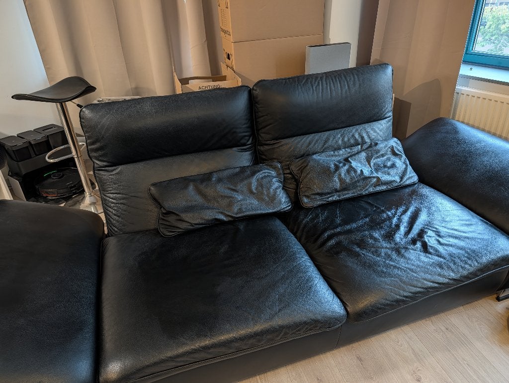 Leather Couch / Leren bank, Huis en Inrichting, Ophalen, Gebruikt, Leer